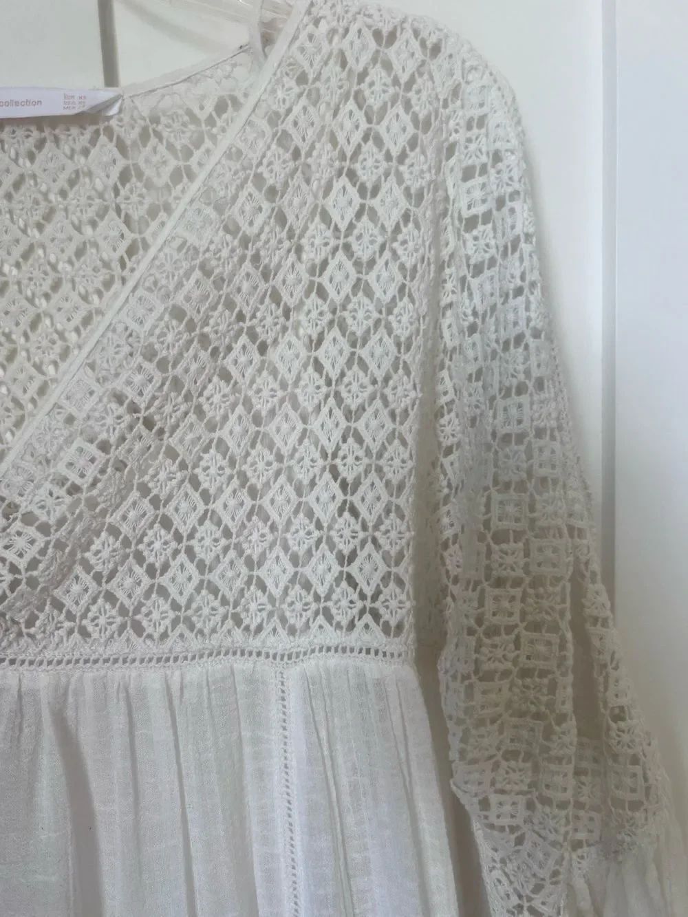 Zara 100% Cotton Cream Crochet BohoTunic Flowy Bell Sleeve Cottagecore Blouse XS - Picture 4 of 13